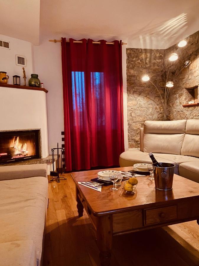 Вилла Red House Tivegna Экстерьер фото