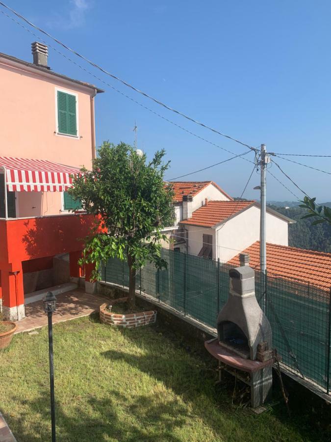 Вилла Red House Tivegna Экстерьер фото
